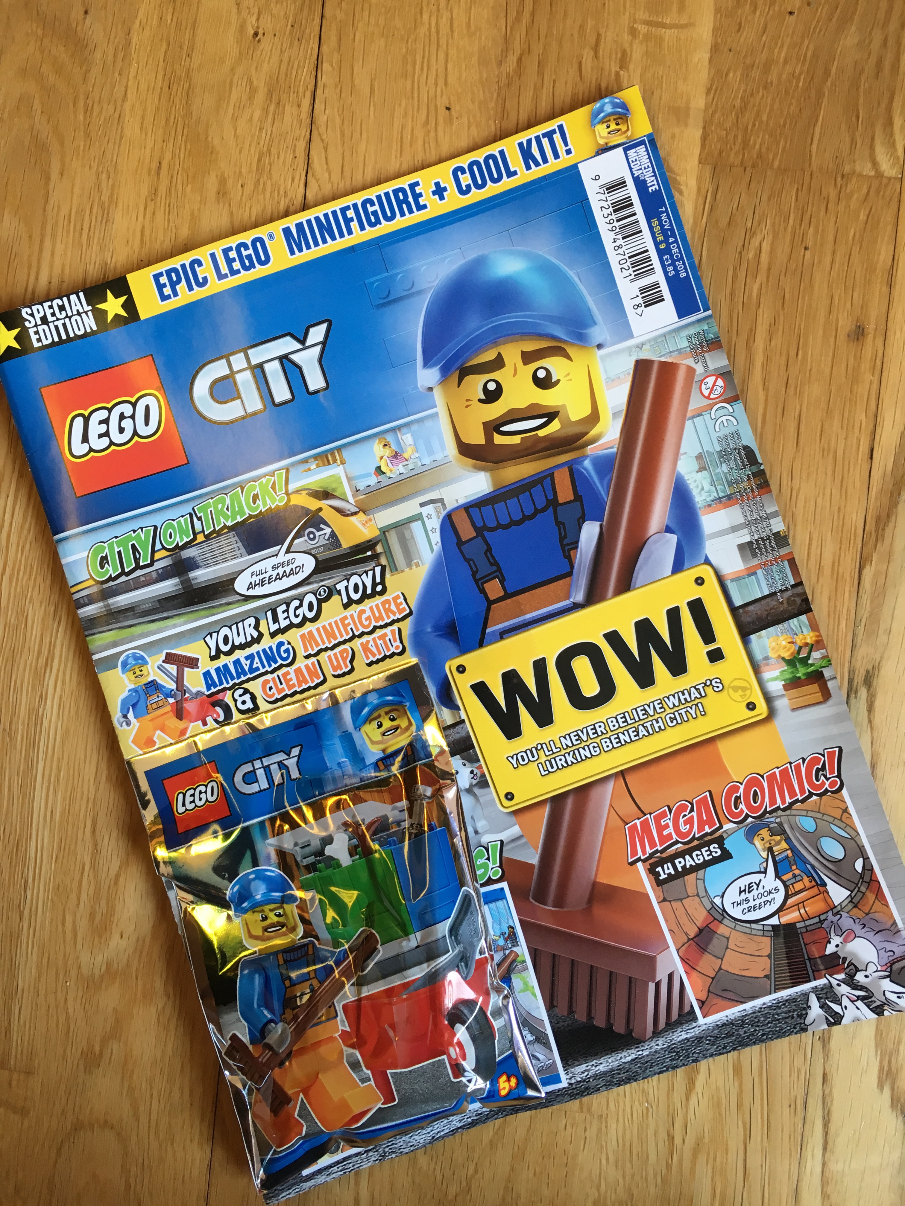 Cover of LEGO City Magazine Issue 9